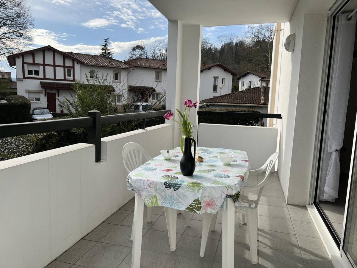 Appartement T2 Confortable Avec Terrasse, Proche Centre Ville Et Thermes, Cambo-Les-Bains - Fr-1-495-30 Eksteriør bilde